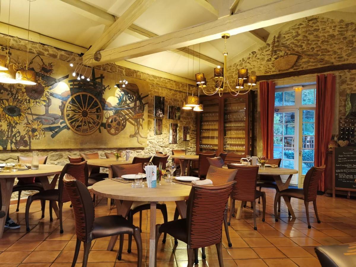 La Campagne St Lazare - Restaurant Chambres D'Hotes Piscine & Spa フォルカルキエ エクステリア 写真